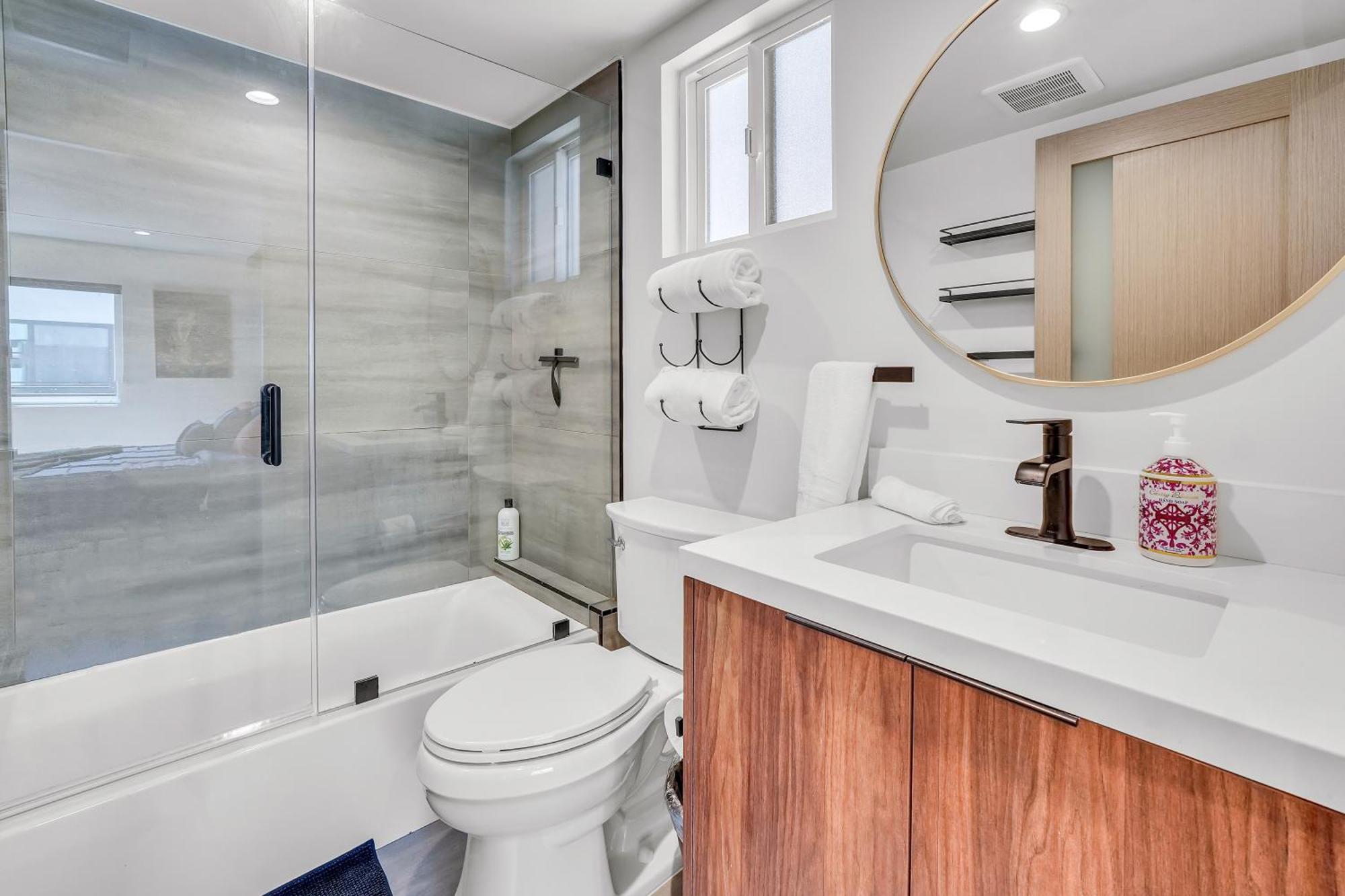 Stylish Sherman Oaks Townhouse 3Bed + 3.5Bath All Master Suites Los Angeles Buitenkant foto